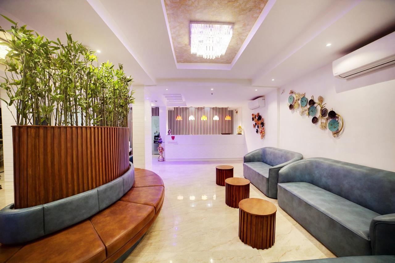 The Liverpool Blue Hotels Bangalore Bagian luar foto