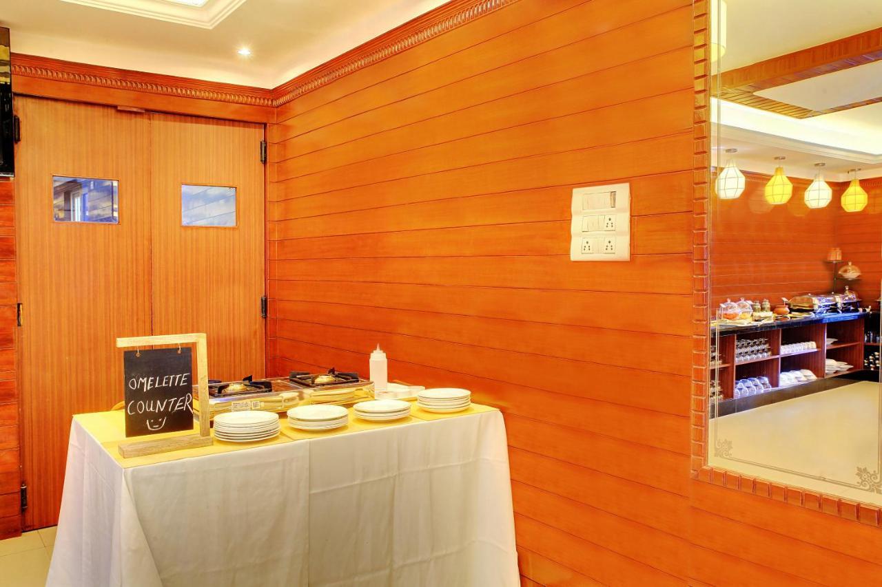 The Liverpool Blue Hotels Bangalore Bagian luar foto