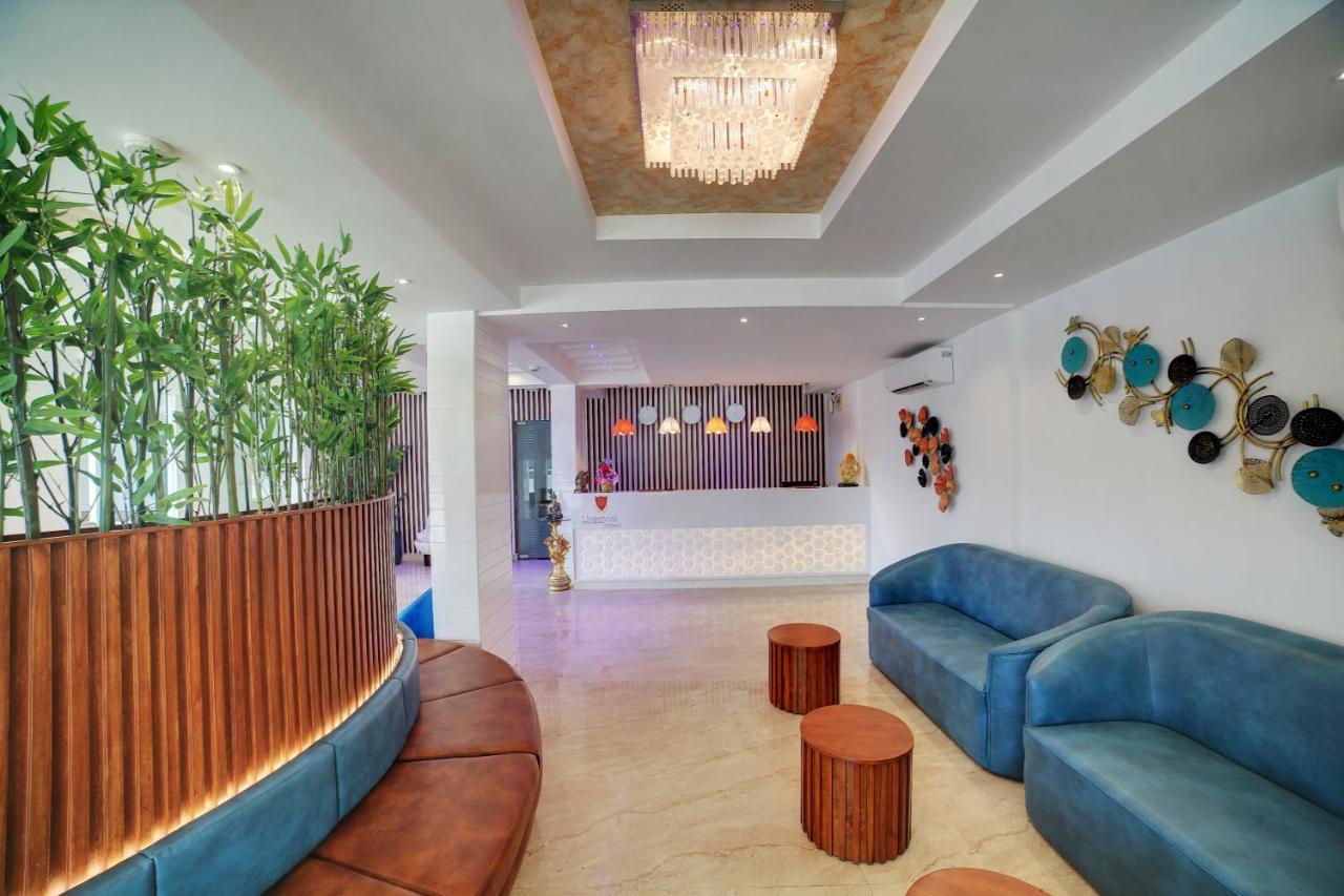 The Liverpool Blue Hotels Bangalore Bagian luar foto